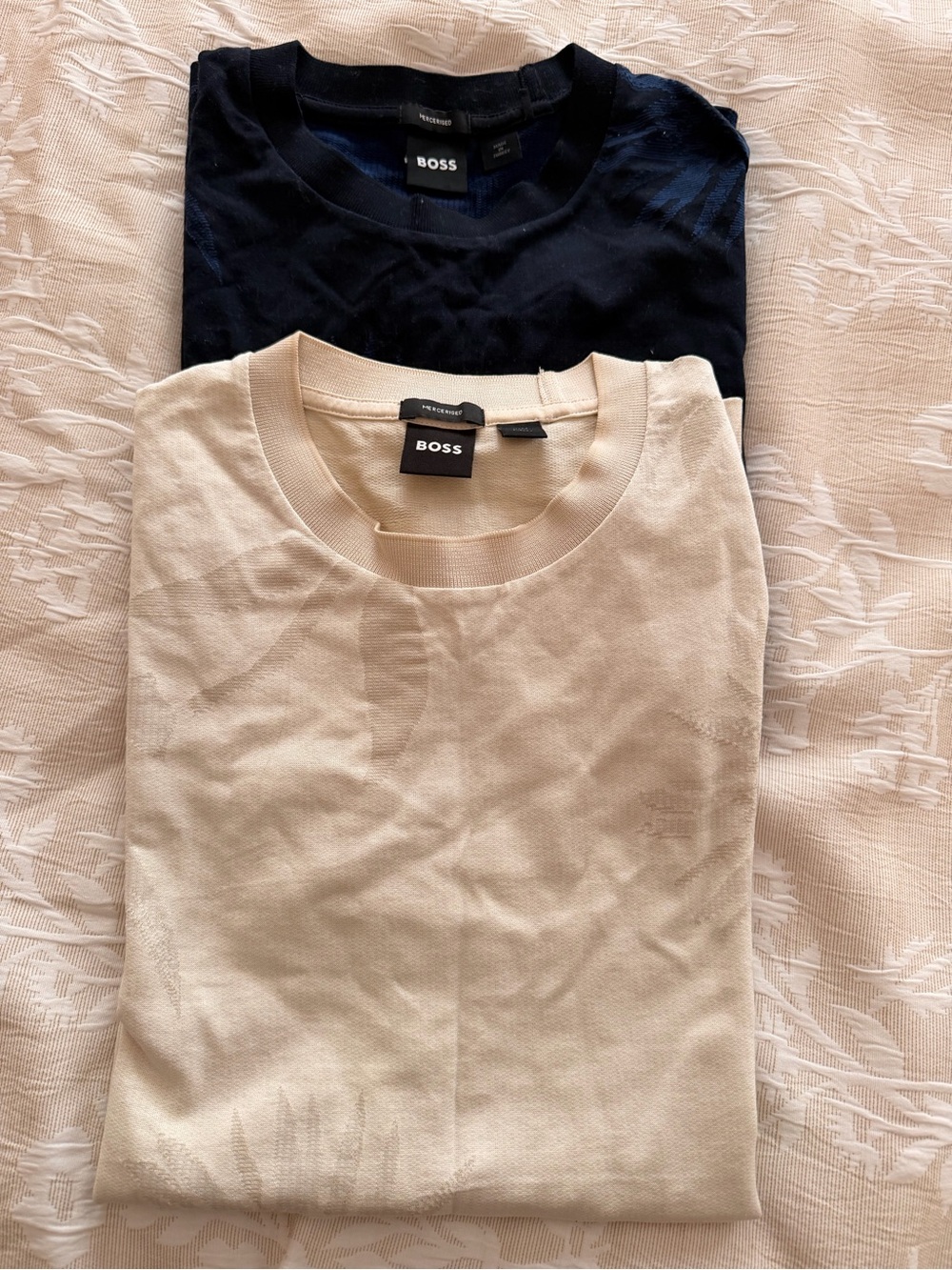 BOSS Men's Crew Neck Tees - Navy & Cream